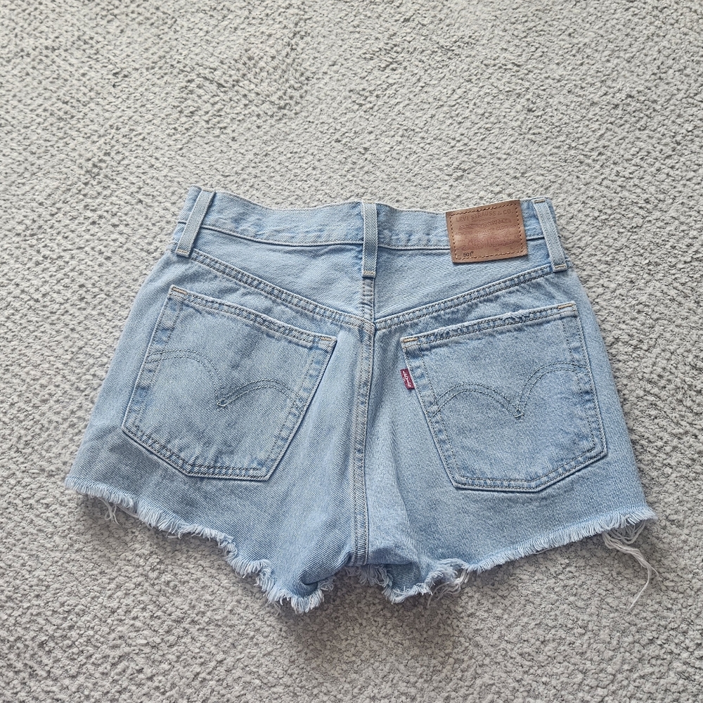LEVI'S 501 Denim Shorts Cut Off Fray Hem Button Fly 100% Cotton Red Tab W25